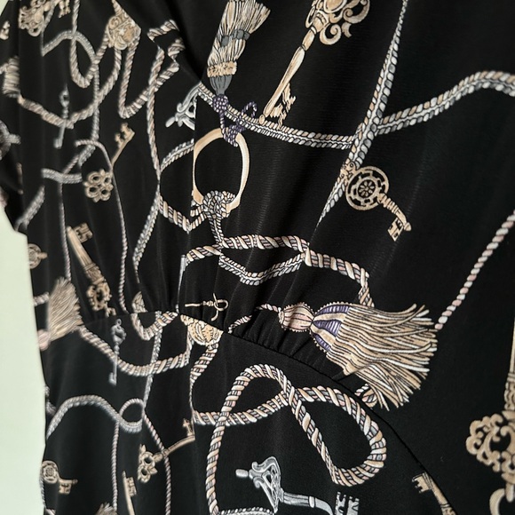 Rope and Key Design Printed Blouse size S - Picture 2 of 3